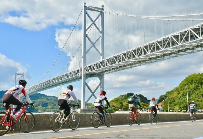 Cung đường biển Shimanami Kaido