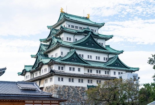Lâu đài Osaka