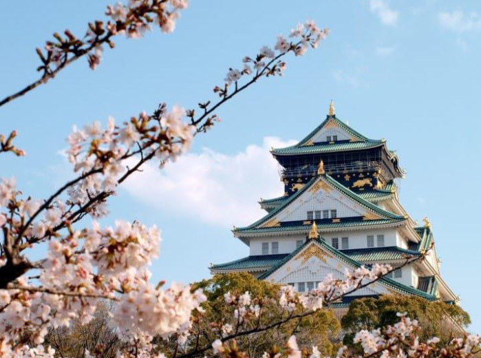 Lâu đài Osaka